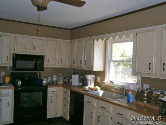 260 Asbury Road - Photo 6