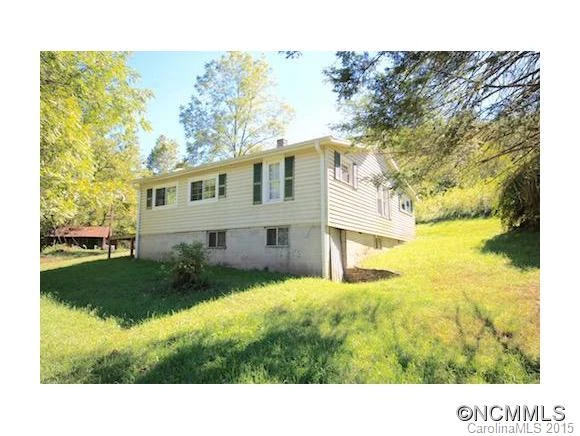 134 Black Oak Cove Road
