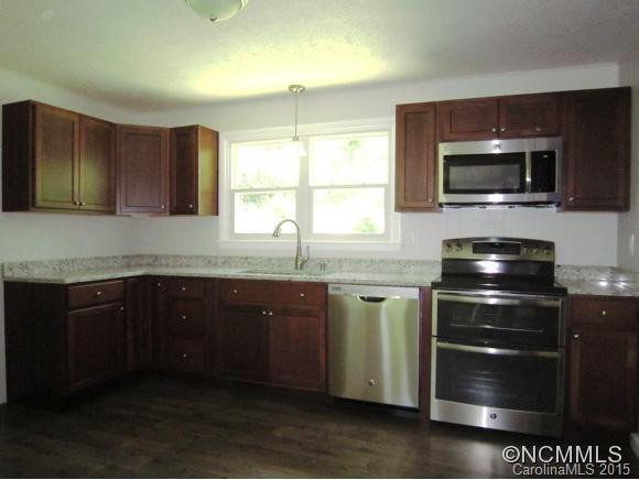 370 Bailey Road - Photo 5