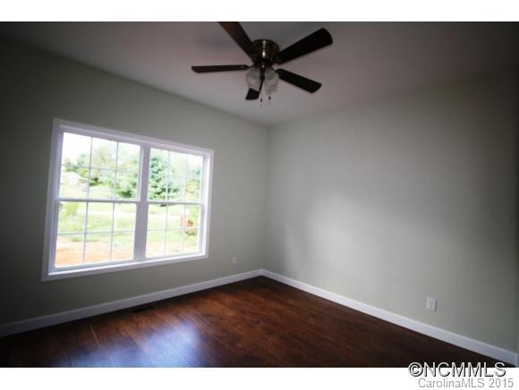 439 Meadowview - Photo 10