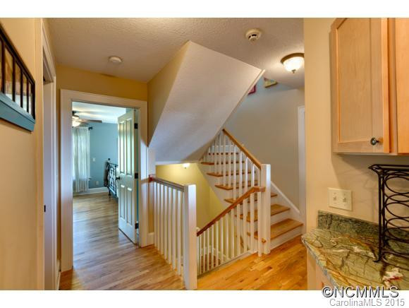 79 Thurland Avenue - Photo 11