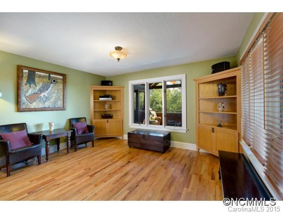 79 Thurland Avenue - Photo 5