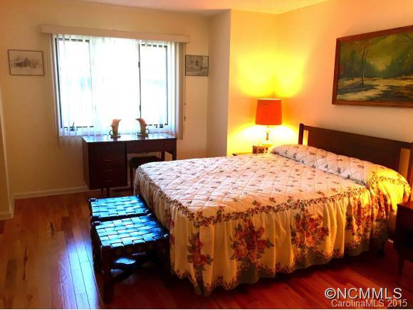 33 Southern Fairway Court #B1 - Photo 17