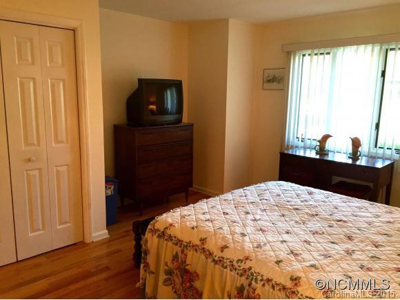 33 Southern Fairway Court #B1 - Photo 18
