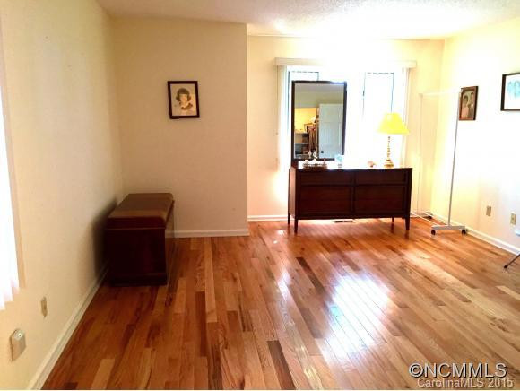 33 Southern Fairway Court #B1 - Photo 10