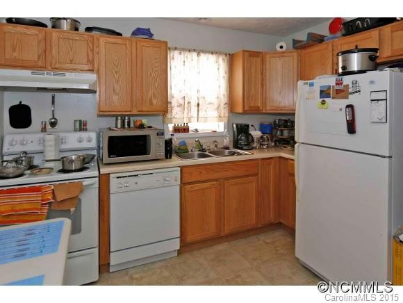 239-D Camelot Drive - Photo 4