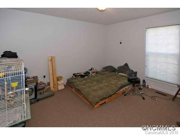 239-D Camelot Drive - Photo 5