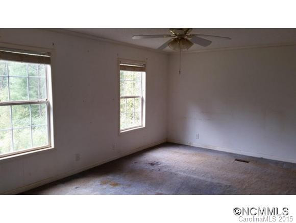 67 Carolyn Drive - Photo 7