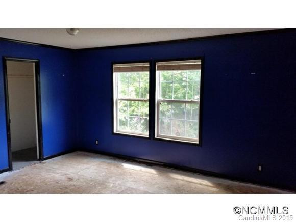 67 Carolyn Drive - Photo 9