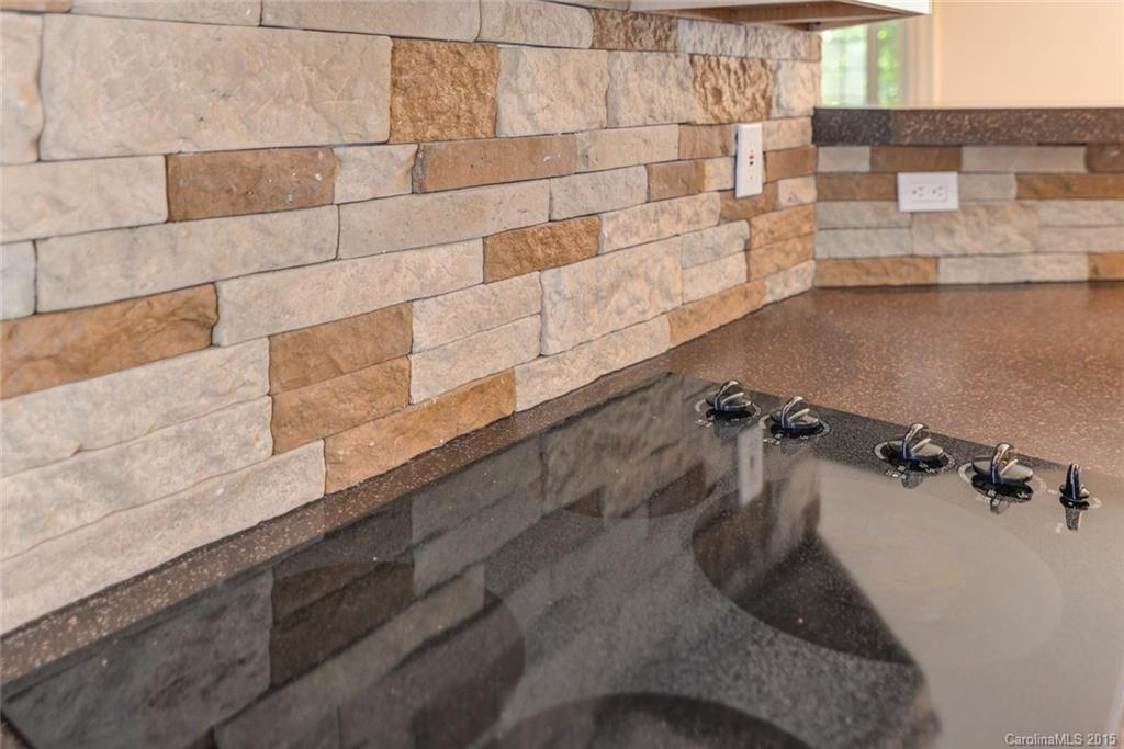 22 Tiverton Lane - Photo 14