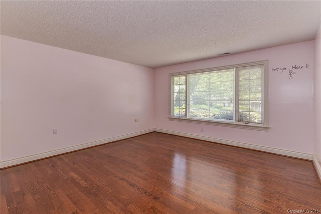 22 Tiverton Lane - Photo 19