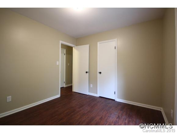 39 Oak Hill Road - Photo 9