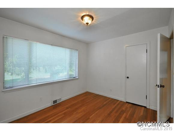 351 Lakeshore Drive - Photo 13