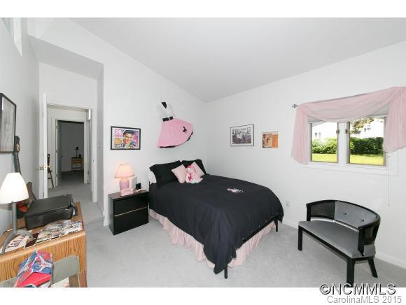 1119 Oleta Road - Photo 11
