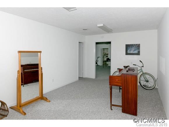 1119 Oleta Road - Photo 17
