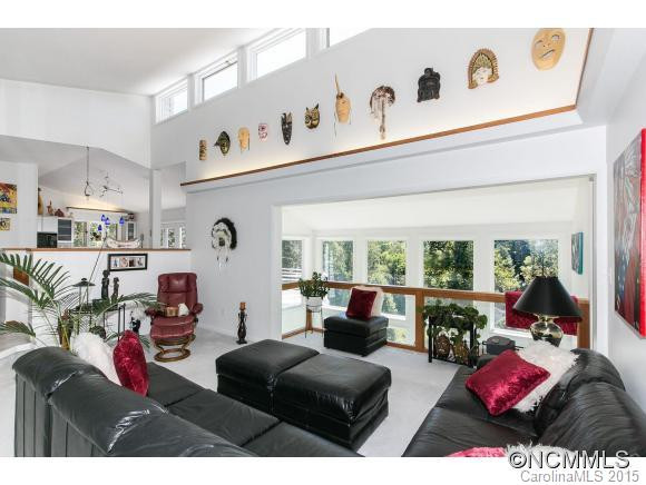 1119 Oleta Road - Photo 3