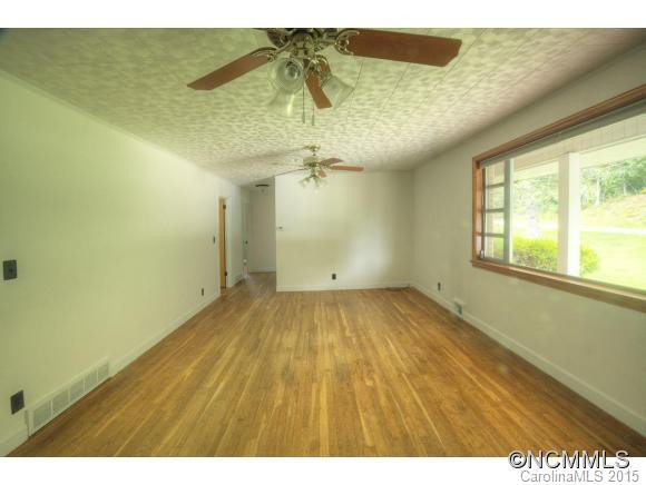 1524 King Road - Photo 4