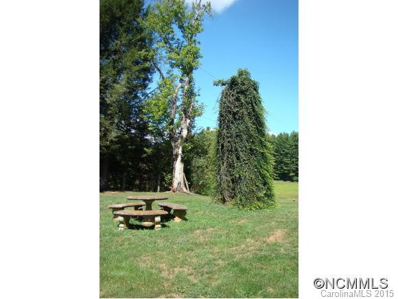 584 Wright Road - Photo 10