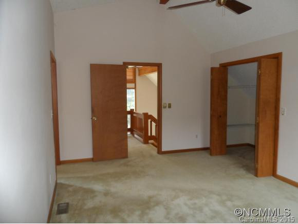 1451 Mountain Meadow Drive - Photo 11