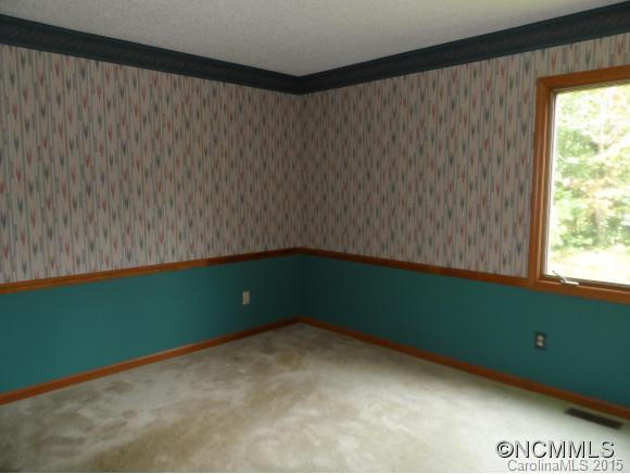 1451 Mountain Meadow Drive - Photo 5