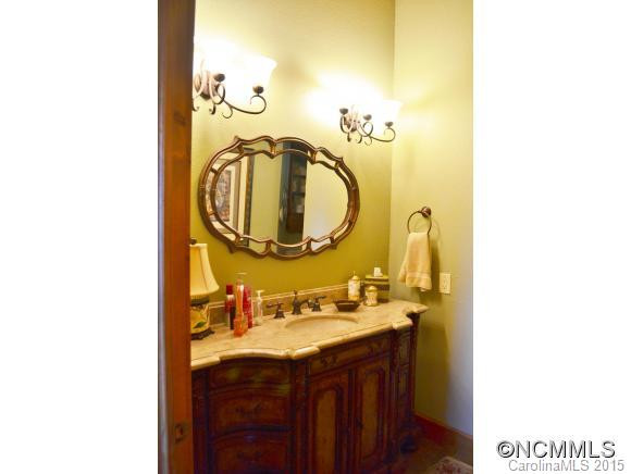 693 Skyline Drive - Photo 9