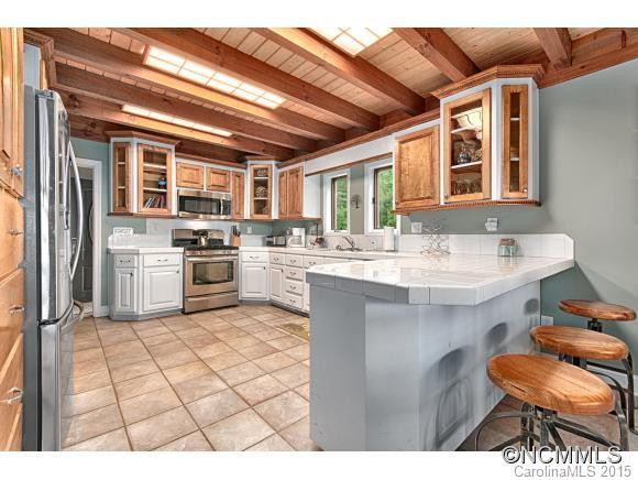 295 Whispering Wind Drive - Photo 8