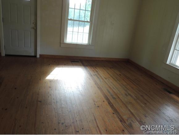102 West Street - Photo 4