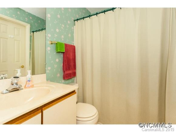 501 Abbey Circle - Photo 14