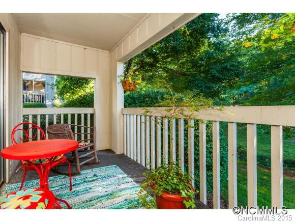 501 Abbey Circle - Photo 16