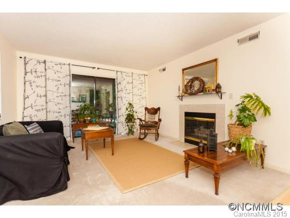 501 Abbey Circle - Photo 5