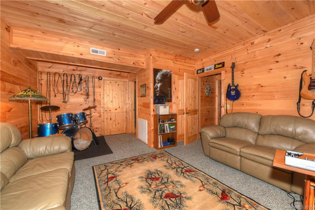 725 Forest Drive - Photo 12