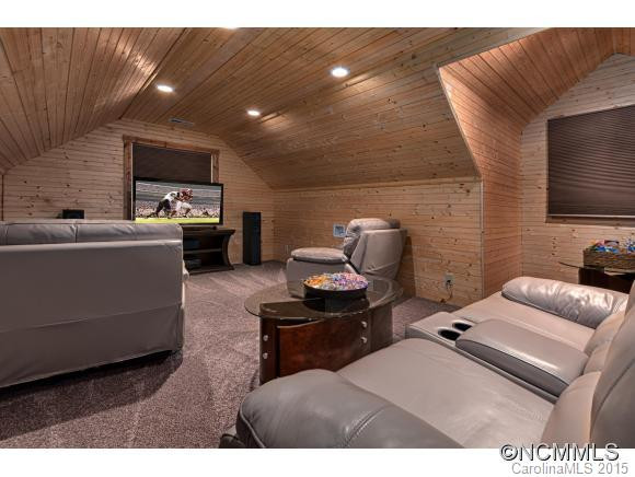 39 Chestnut Ridge Road - Photo 16