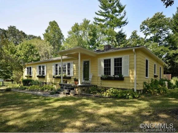 1115 Willow Road
