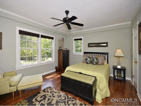 1115 Willow Road - Photo 8