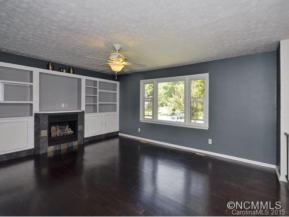 1838 Glenheath Drive - Photo 2