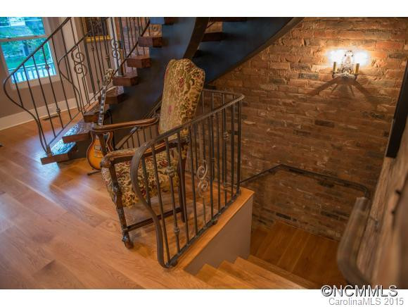 139 Montford Avenue - Photo 14
