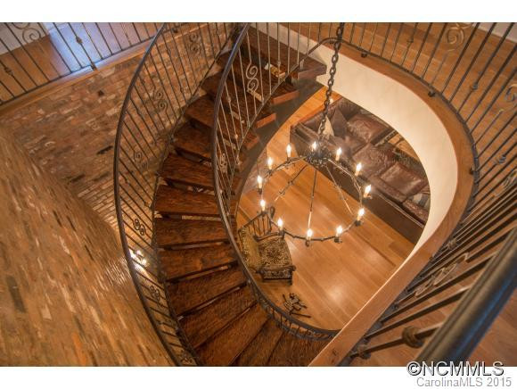 139 Montford Avenue - Photo 4