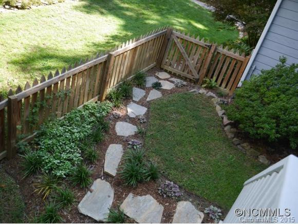 50 Woodvale Avenue - Photo 17