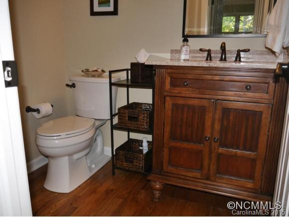50 Woodvale Avenue - Photo 8