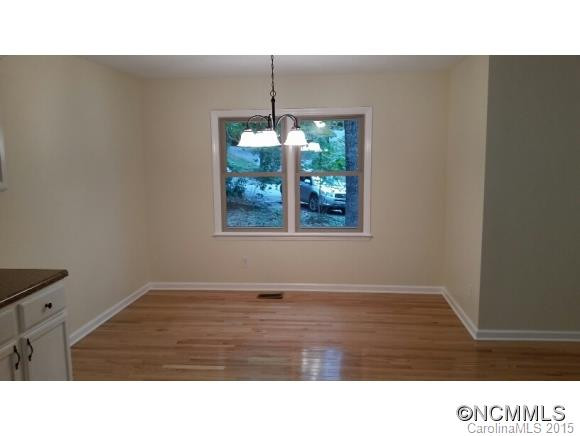 15 Mayfair Place - Photo 6