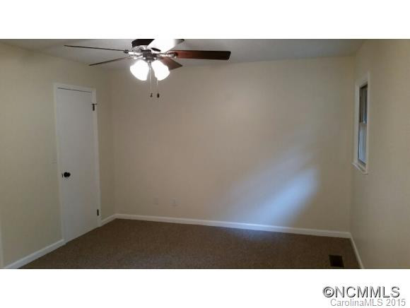 15 Mayfair Place - Photo 9