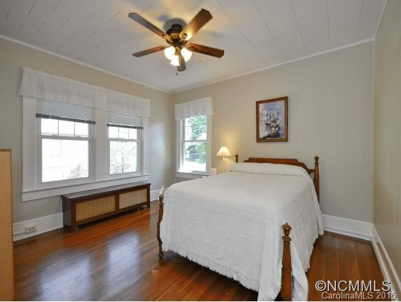 33 Melrose Avenue - Photo 12