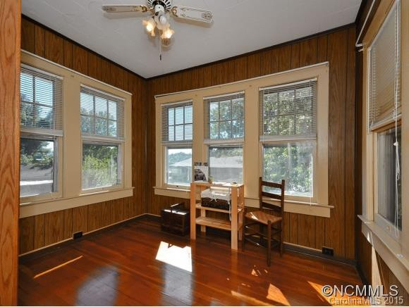 33 Melrose Avenue - Photo 15