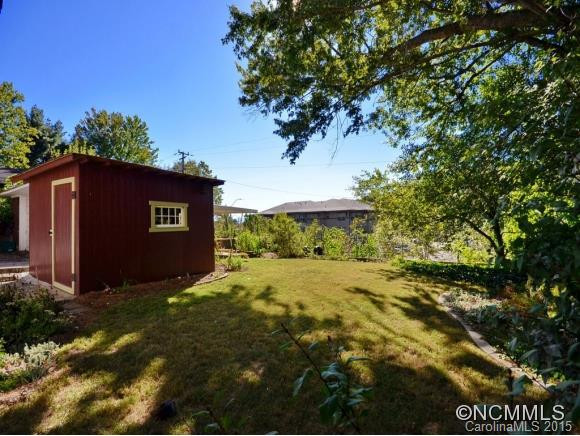 33 Melrose Avenue - Photo 23
