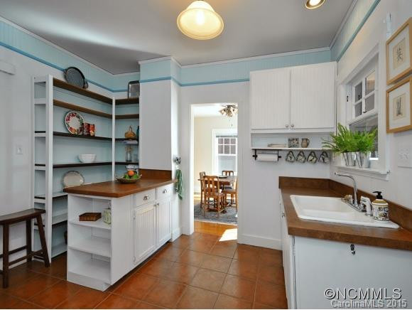 33 Melrose Avenue - Photo 8