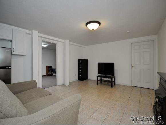 24 Peachtree Lane - Photo 11