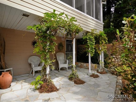 1611 Hebron Road - Photo 10