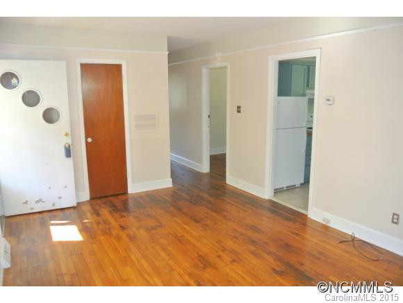 2 W Chapel Circle - Photo 5