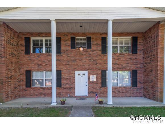 102 Falling Waters, Unit 4 - Photo 3