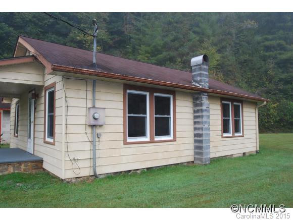 24 Snow Bird Lane - Photo 2